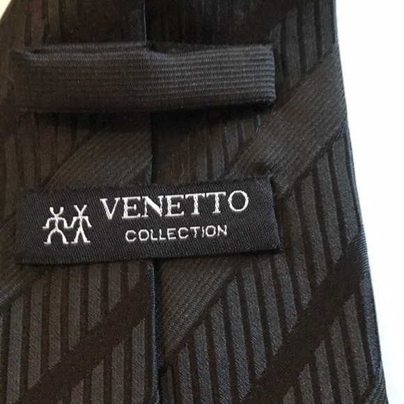 Tie - Picture 2 of 3