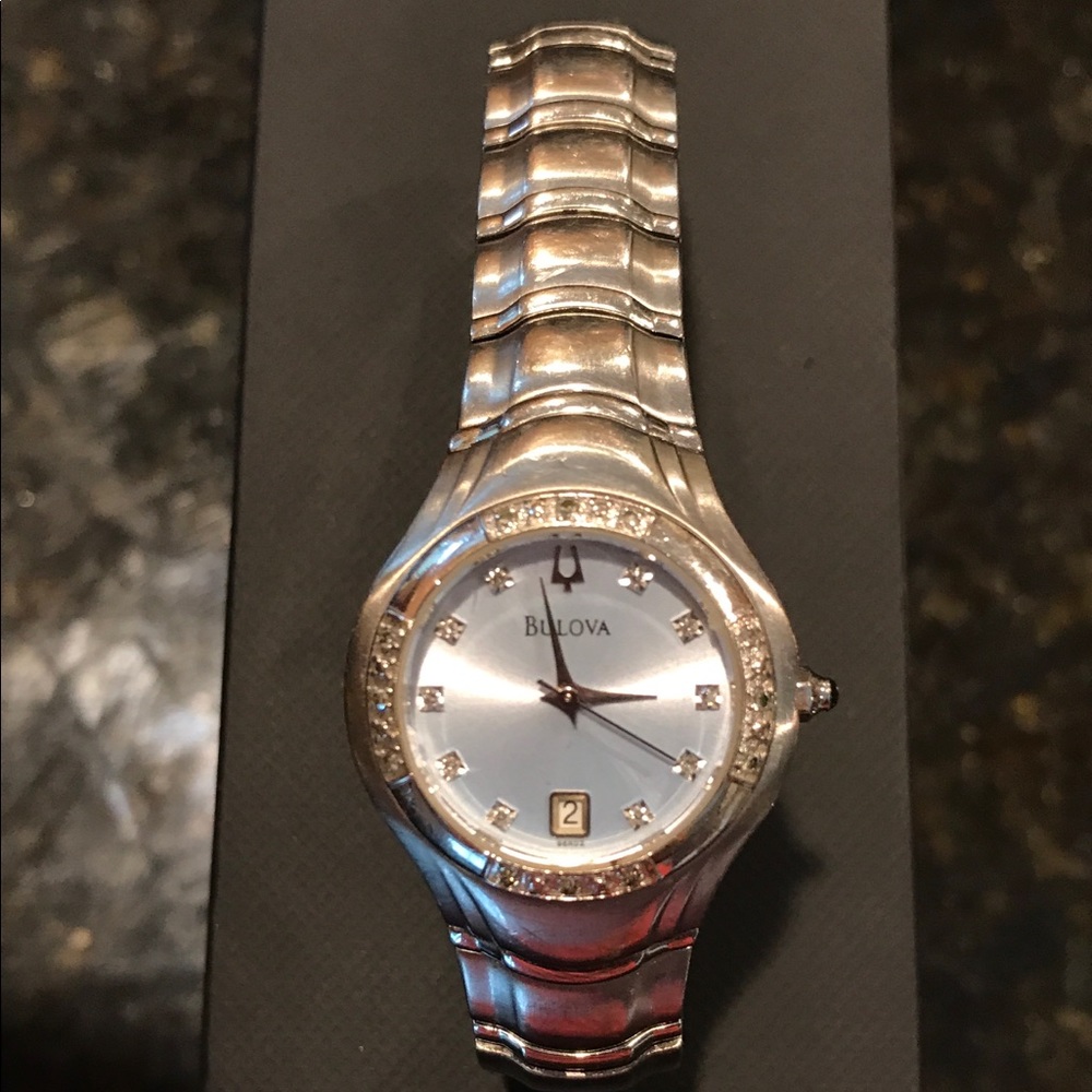 LADIES' BULOVA DIAMOND-96R02