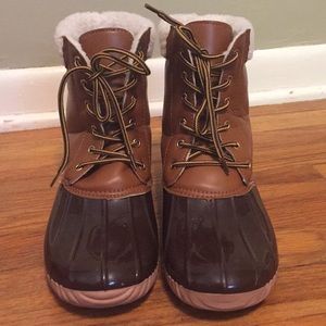 Duck boots/cold weather boots