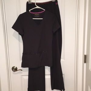 HeartSoul Scrub Set.