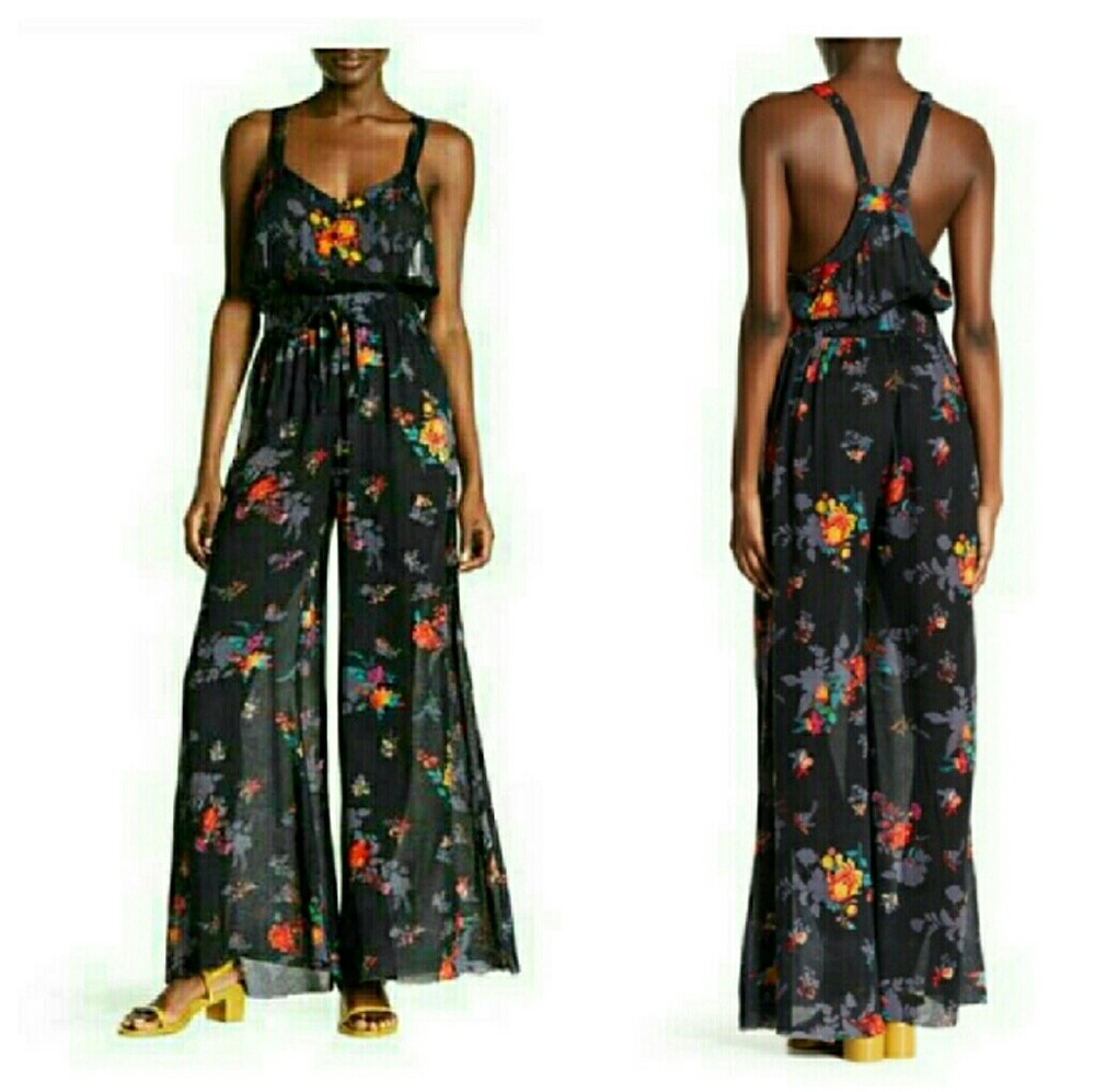 Sale❤Free People jumpsuit