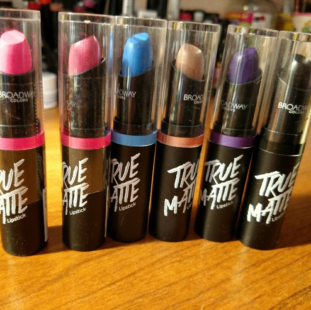 Broadway true matte lipstick collection