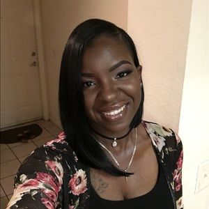 Meet your Posher, Erica