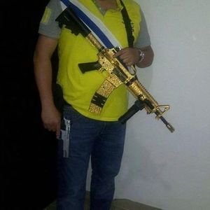 Meet your Posher, Komander