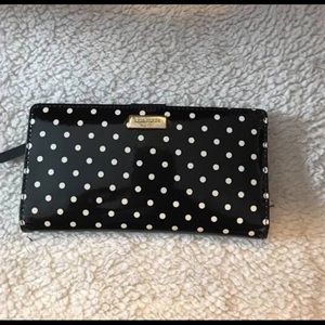 Kate Spade ♠️ polkadots wallet
