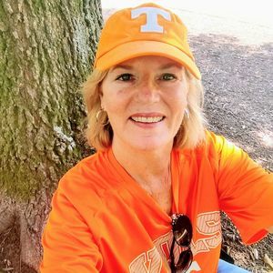 Meet your Posher, Cindi