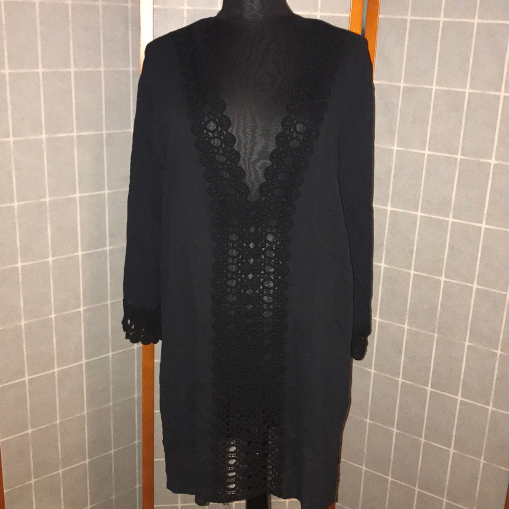 La Blanca swimsuit coverup