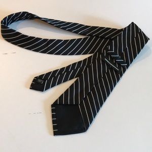 Tie