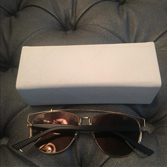 Dior Technologic gold sunglasses πππ - Picture 6 of 8