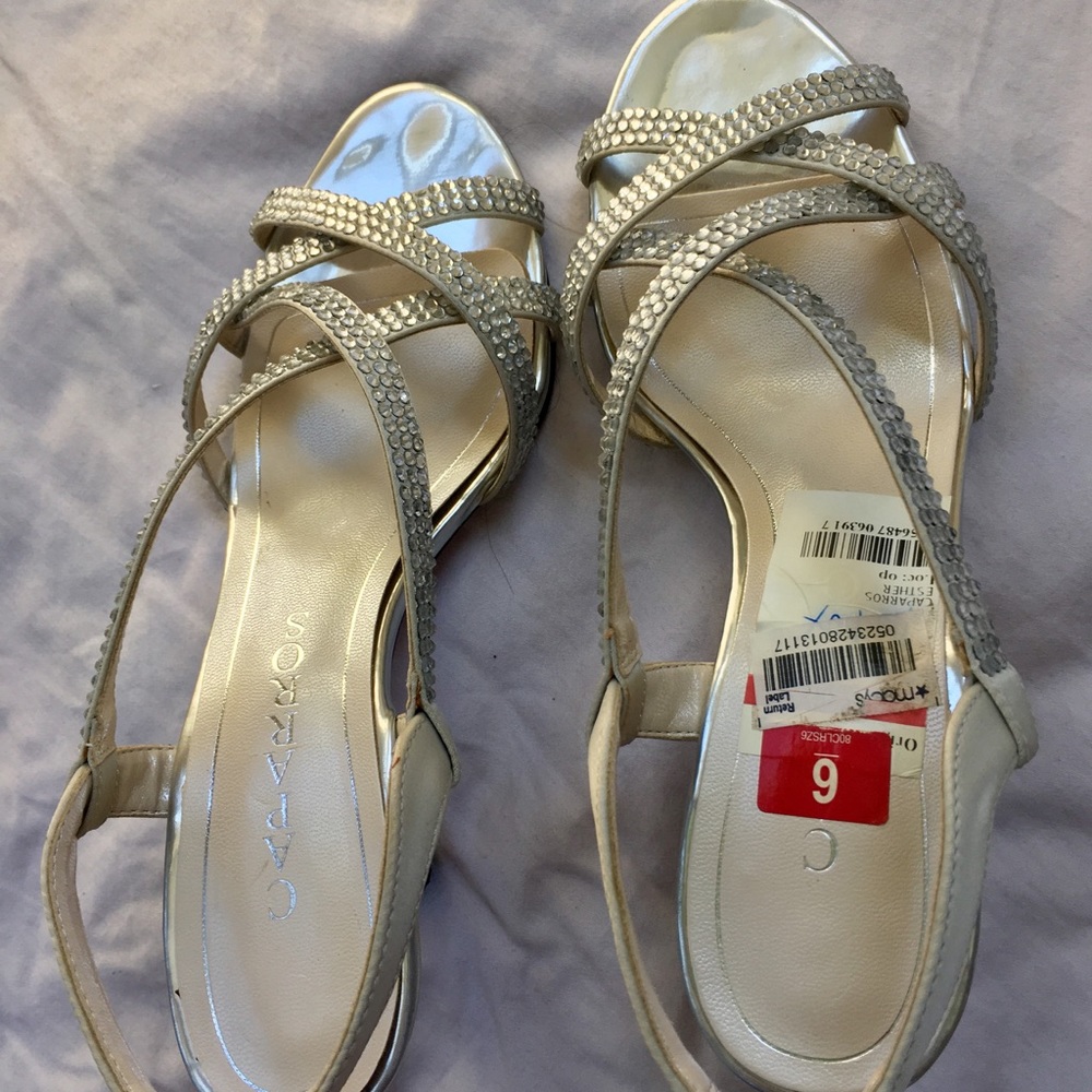 Silver sandals- Caparros