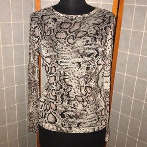 Karen Kane mesh long sleeve