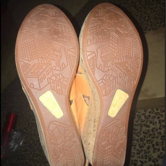 Born Platform Sandals - Picture 5 of 5