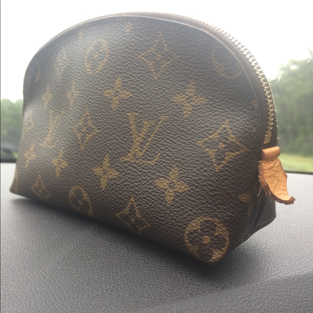 Authentic Louis Vuitton Make up Pouch Travel