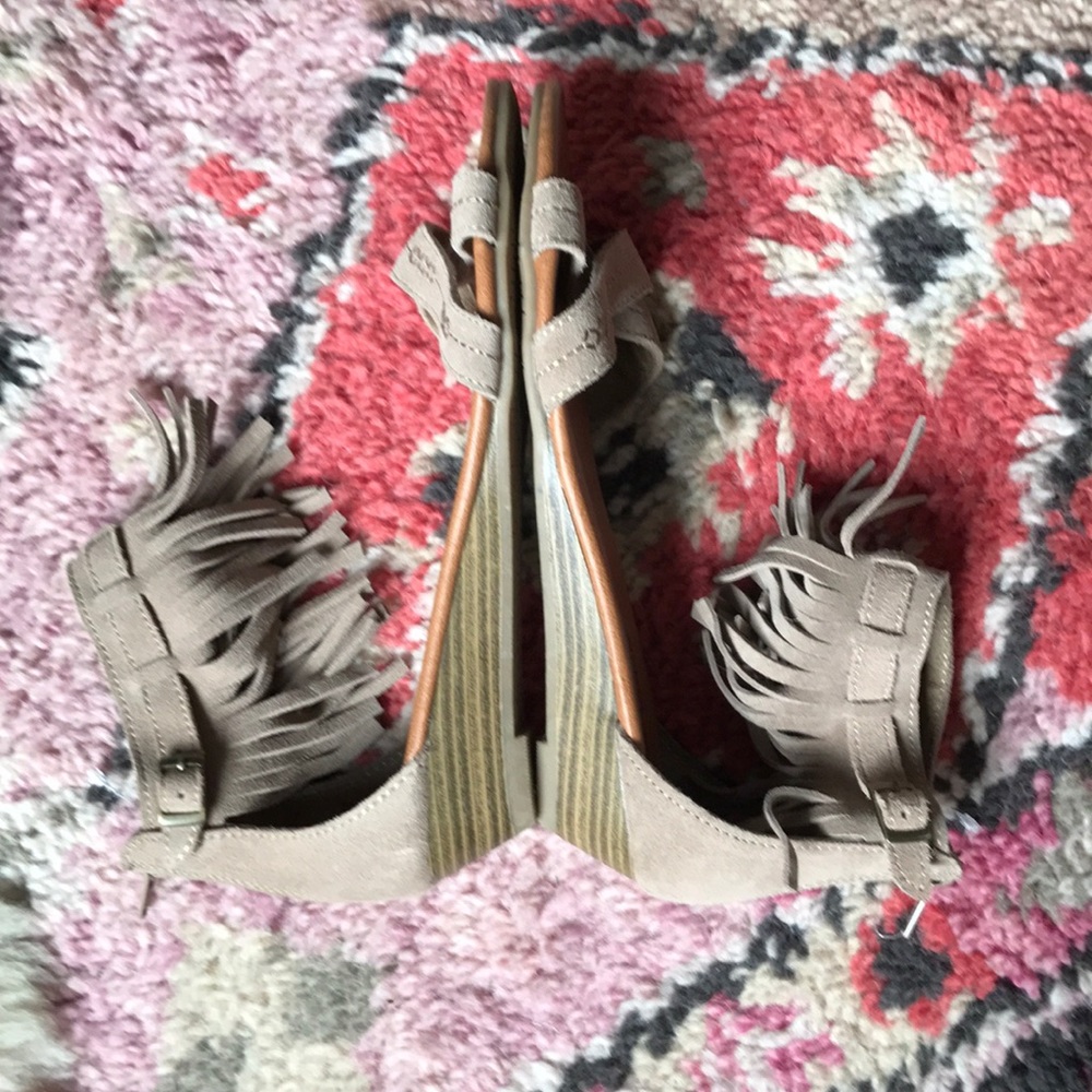 Minnetonka Suede Fringe Wedge Sandals - Picture 6 of 8
