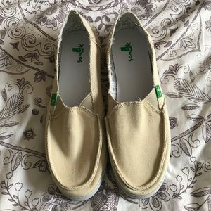 Sanuk loafers, never worn