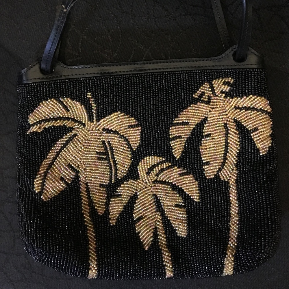 GOTTA GO Beaded Tommy Bahama purse