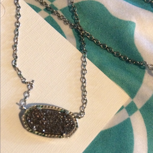 Kendra Scott platinum drusy set in silver - Picture 2 of 3