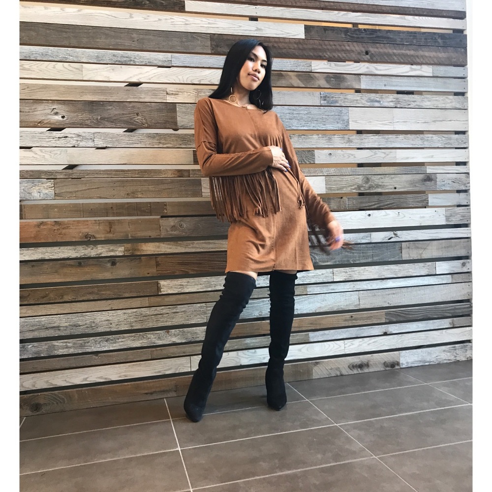 Shingle Sleeve Brown Loveriche Dress