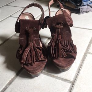 Pura Lopez brown tassel heels