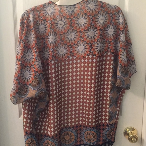 😍 FREE WITH ANY OTHER PURCHASE IN MY CLOSET ! - Picture 2 of 4