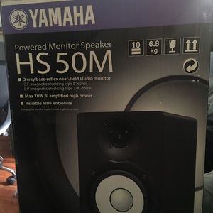 YAMAHA HS 50M Powered Monitor Speaker