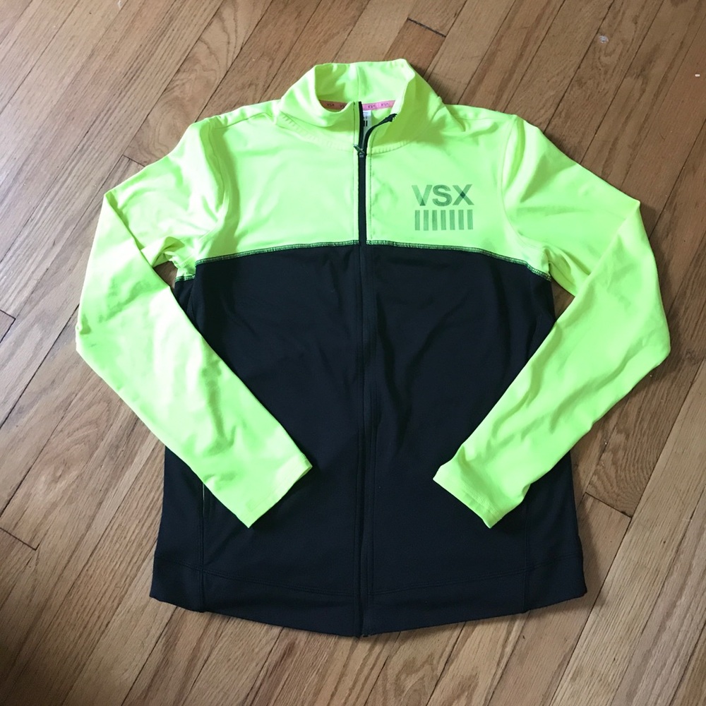 Price ⬇️💥💥💥Victoria’s Secret sport Track zip-up