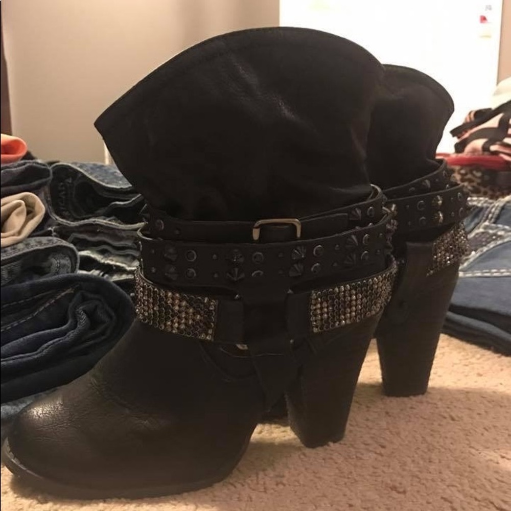 Black boots