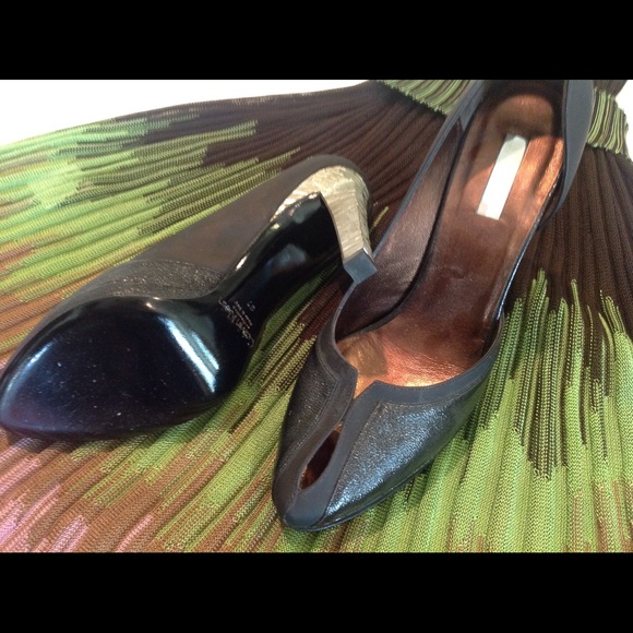 Gorgeous Calvin Klein Collection Shoe, Runway - Picture 4 of 6