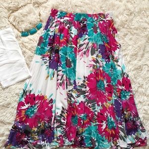 Floral skirt ⭕️sold⭕️