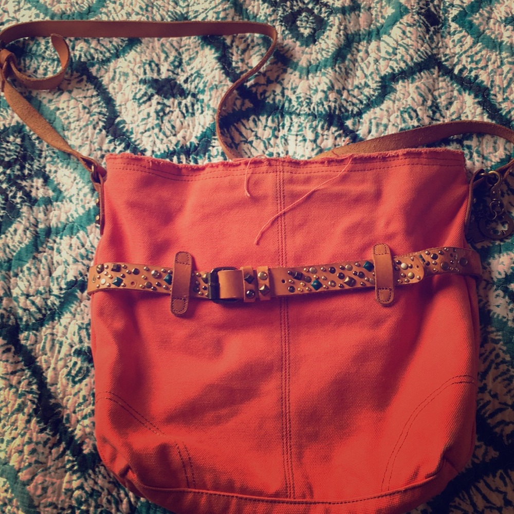Lucky brand purse!