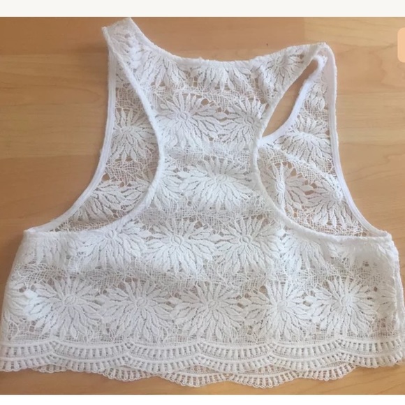 Show me your mumu white Scalloped Eyelet Crop M - Picture 4 of 4