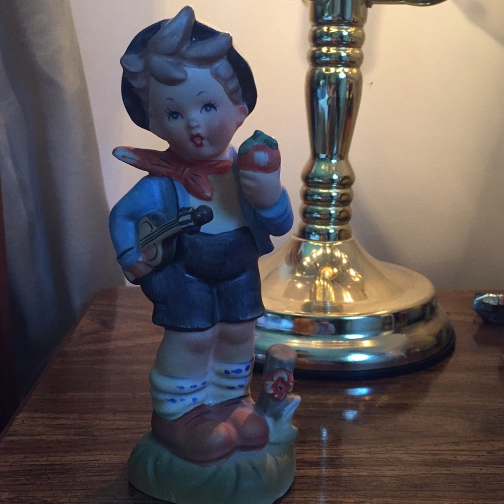 Walls- ceramic collectible boy