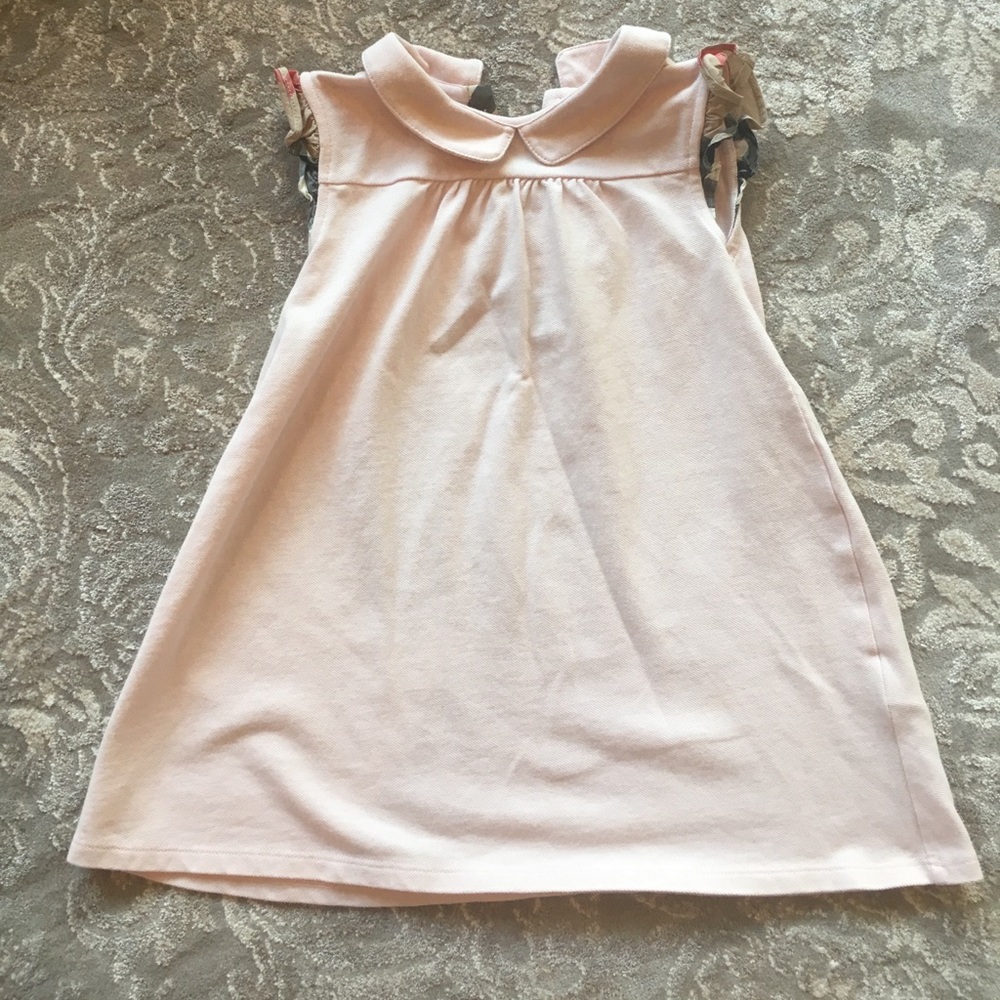 Burberry dress with plaid on sleeve