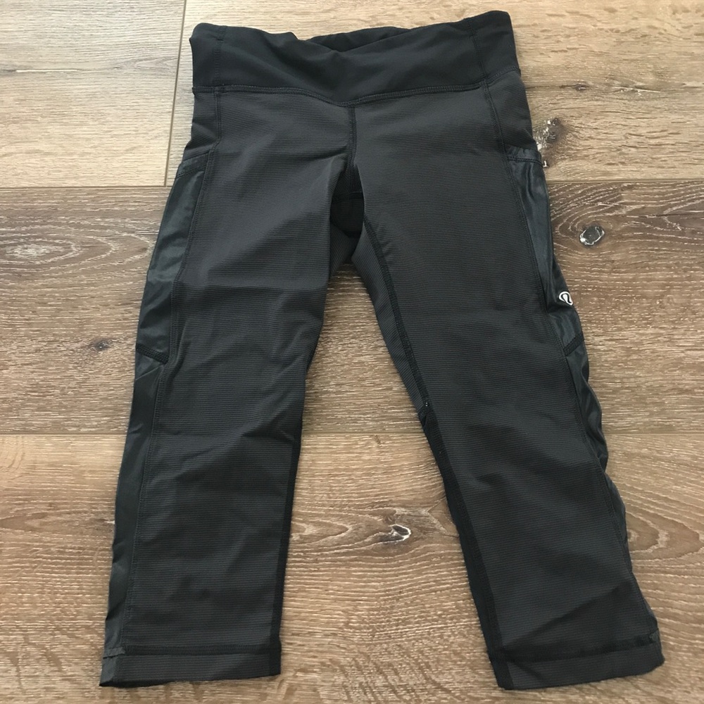 Lulu Lemon Crop Pants