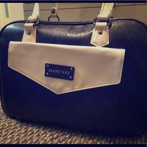 Mary Kay Bag with extras!