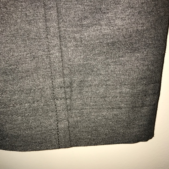 Philosophy di Alberta Ferretti Skirt Grey (Gray) Pencil Skirt Sz 6 EUC Designer - Picture 3 of 8