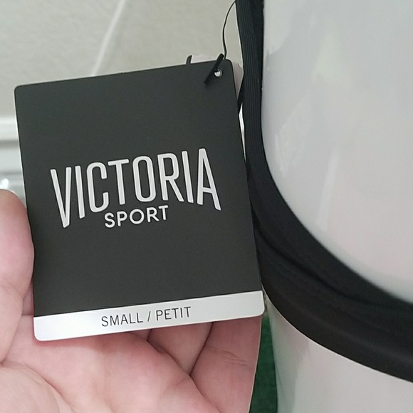 *PADDED*   NWT!  Victoria's Secret sport bra - Picture 5 of 7