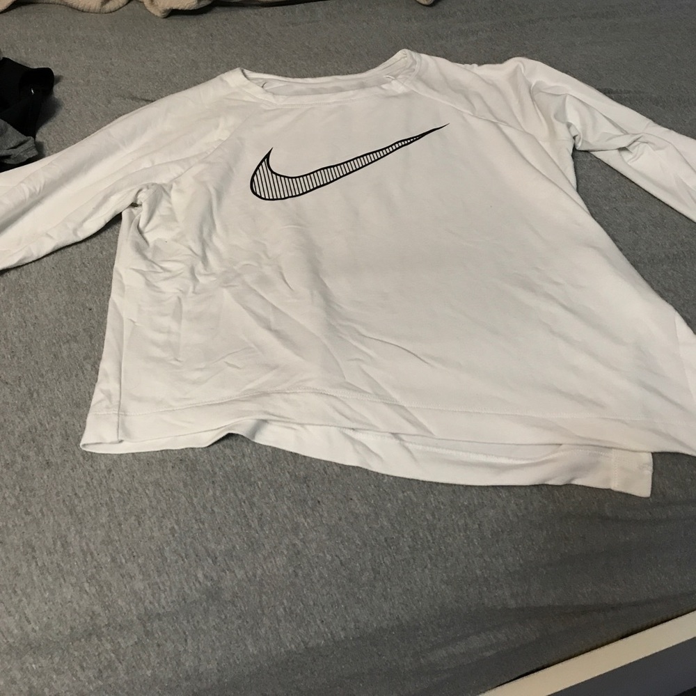 Nike long sleeve shirt