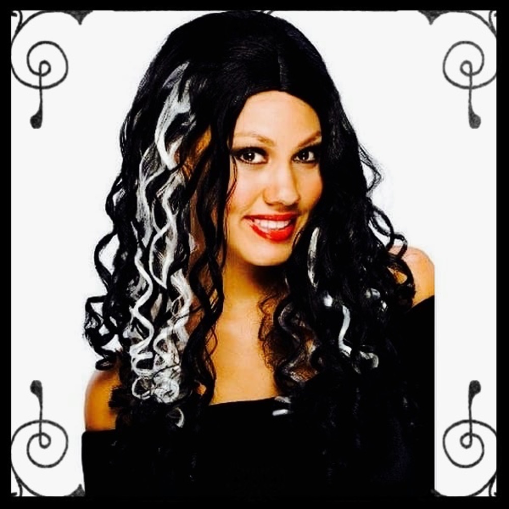 🦇NEW!! Sultry, Sexy Vampire & Witch Wig.