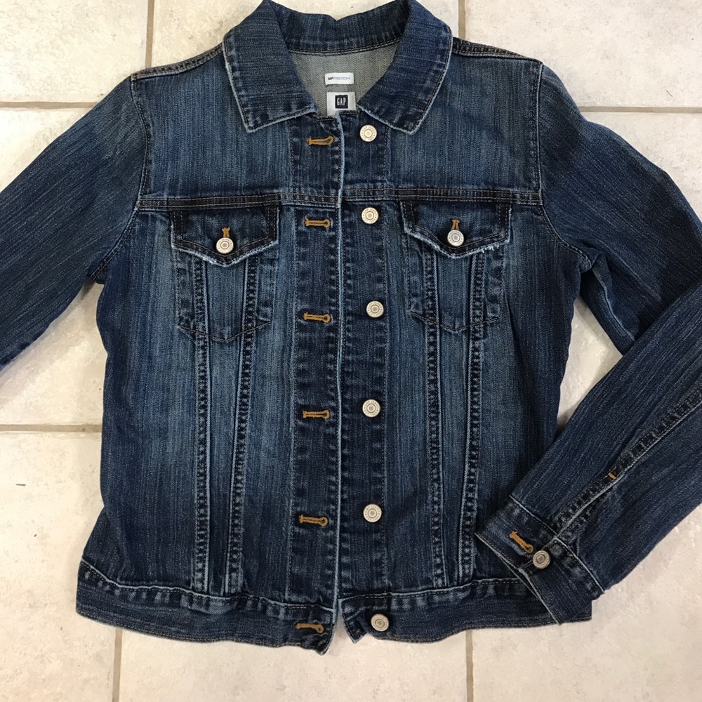 ‼️Gap jean jacket‼️perfect condition‼️