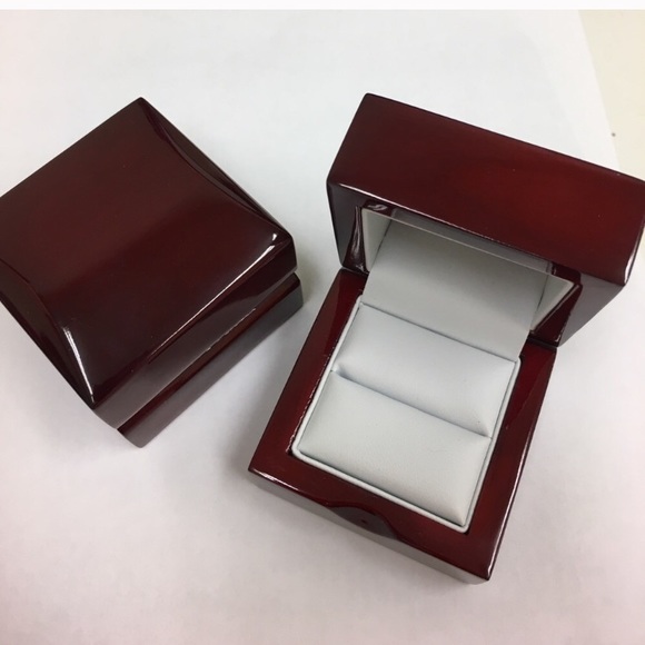 diamonds direct ring box