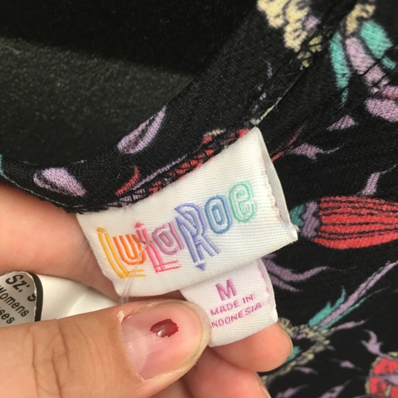 Medium LuLaroe Amelia Dress - Picture 5 of 5