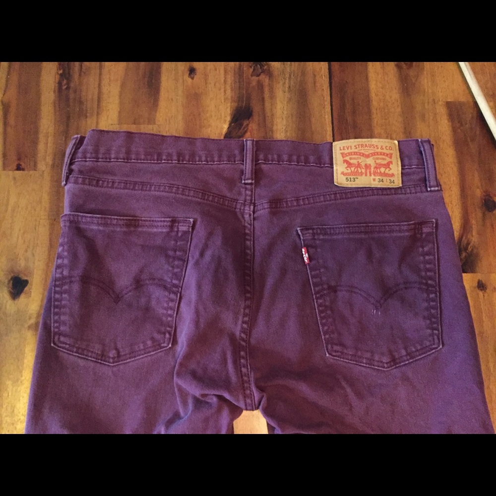 Men's maroon jeans