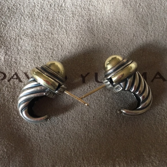 SOLD ON EBAY David Yurman 'Shrimp' Earrings - Picture 4 of 6