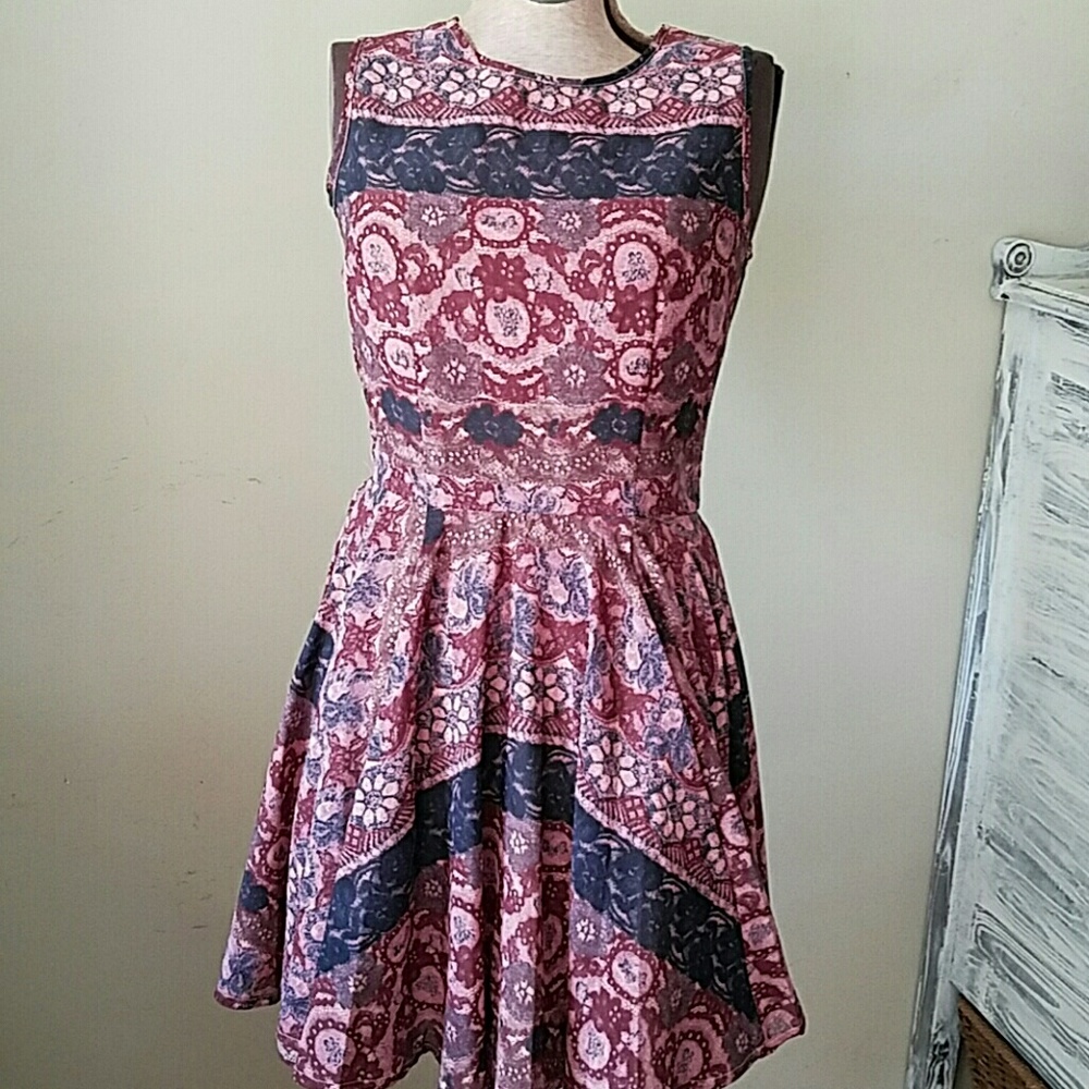 Maison Jules lace print dress size S