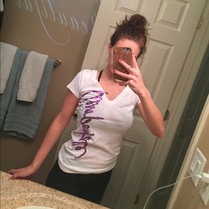 SOLD Aeropostale v neck