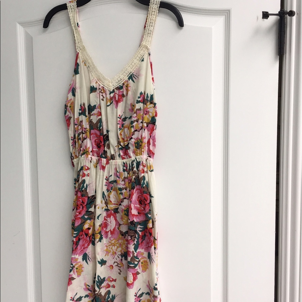 Beautiful floral sum dress lace M