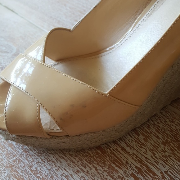 Vince Camuto | Nude Wedges - Picture 7 of 8