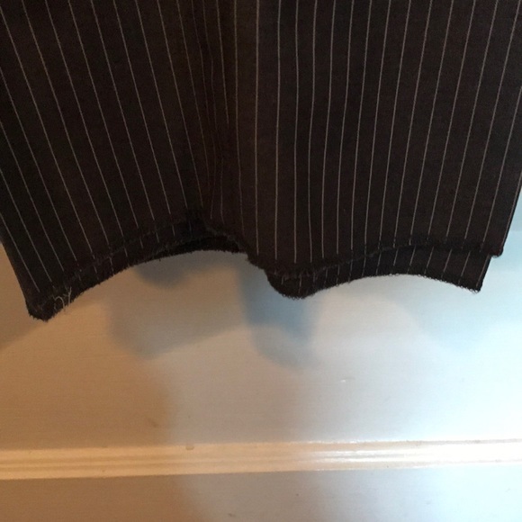 Suit - Picture 7 of 8