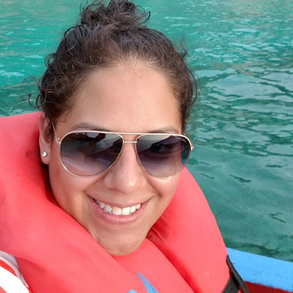 Meet your Posher, Fernanda